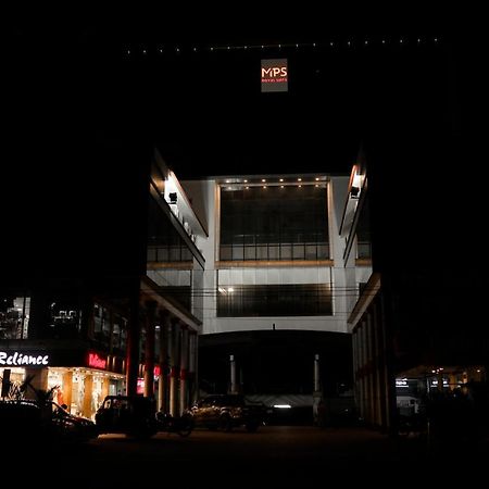 Mpsroyalsuites Perintalmanna Exterior foto